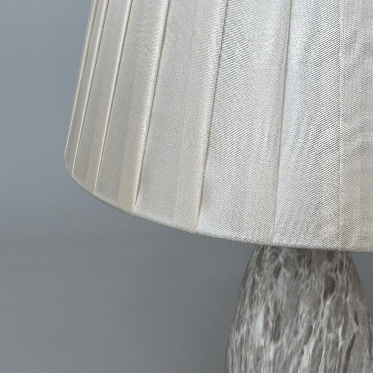 Настольная лампа AURA T3130 E27