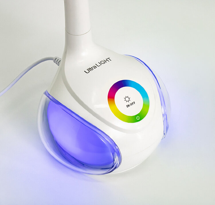 Наст. лампа UL620 (белый, 8 Вт, LED c RGB подсветкой  и регул. уровня яркости)