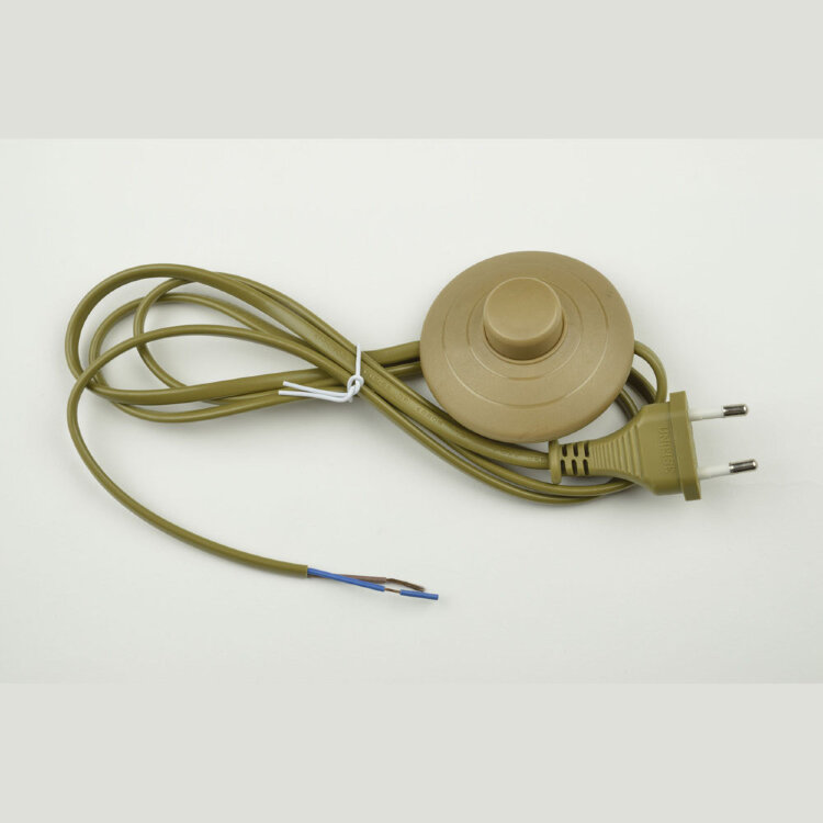 Сетевой шнур с вилкой и выкл. Uniel UCX-C20/02A-170 Brown напольный