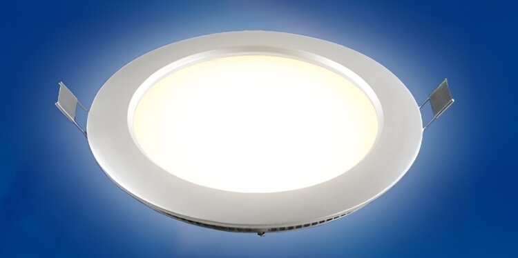 Светодиодный светильник Uniel ULP-R180-10/WW Silver (цвет свечения теплый белый)