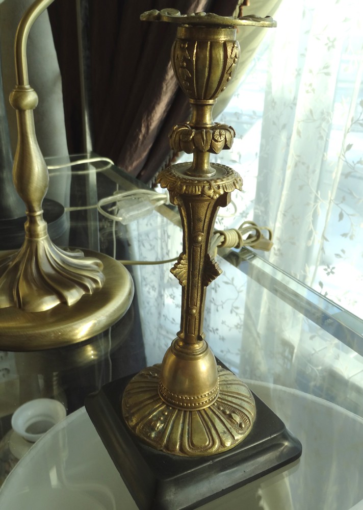 Подсвечник бронзовый, основание мрамор 19 век